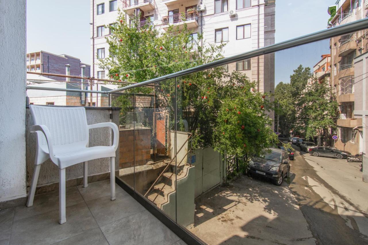 Hotel "Elesa Wera" Tbilisi Exterior foto